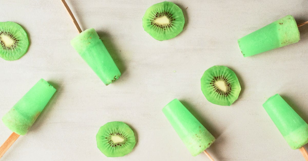 feature green kiwi popsicles