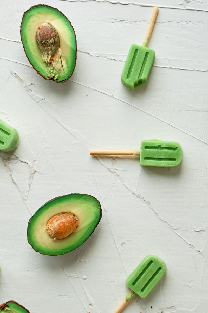 Creamy Avocado Popsicles Recipe #Popsicles #Popsicle #Avocado #AvocadoRecipes #Paletas #MexicanPaletas