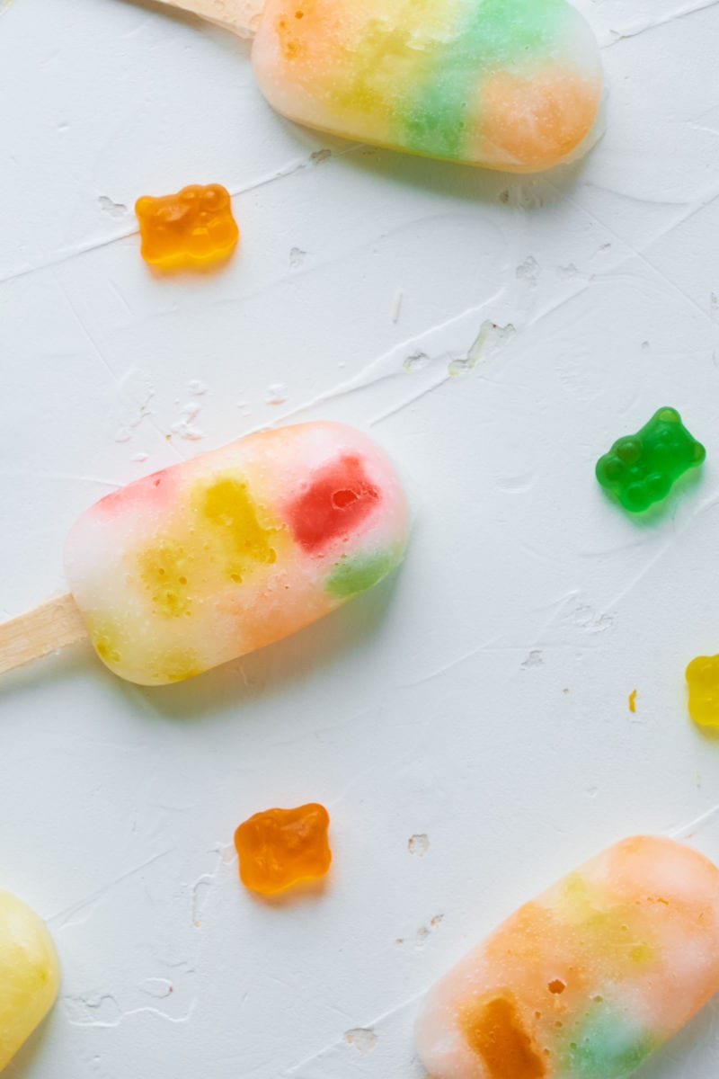 Gummy Bear Popsicles Recipe #Popsicles #GummyBears #GummiBears