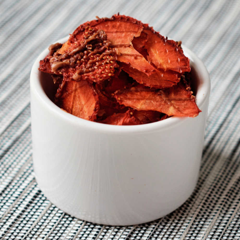 chocolate dehydrated strawberries