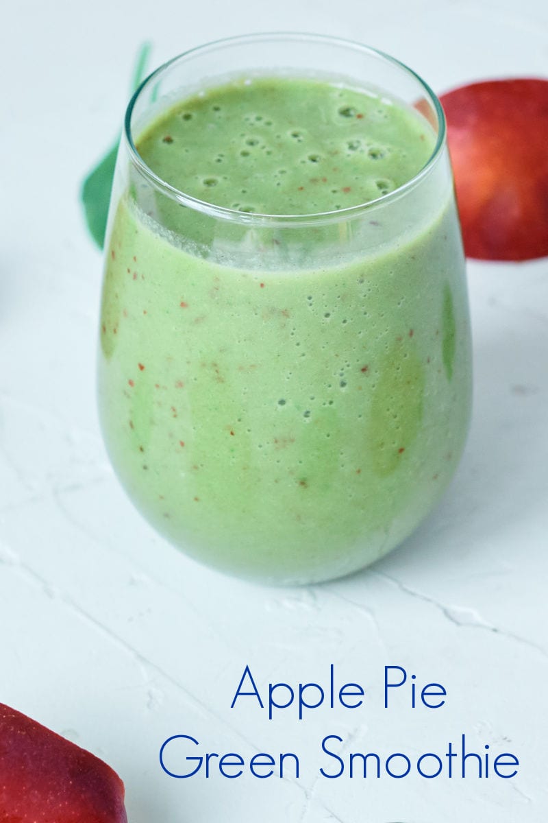 Apple Pie Green Smoothie Recipe #GreenSmoothie