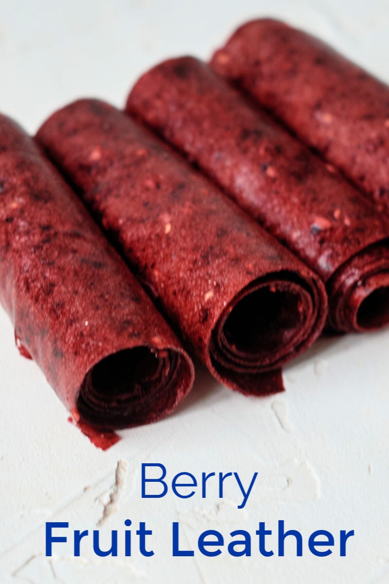 Berry Fruit Roll Ups Recipe #FruitRollUps #FruitLeather #BerryRecipes #DriedFruit