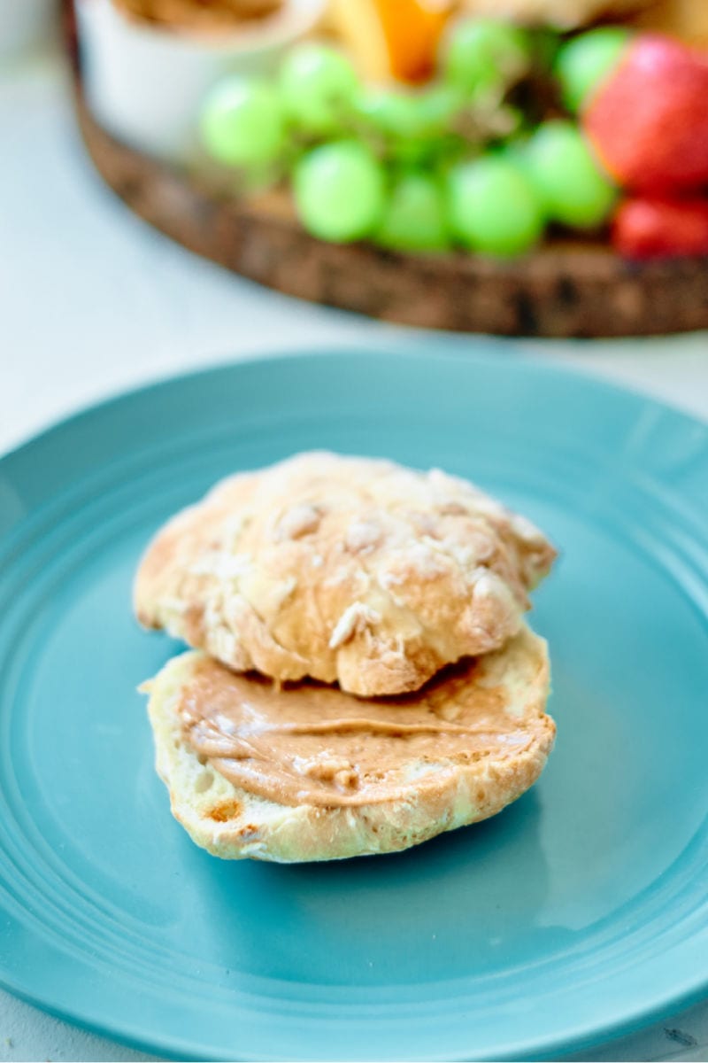 Easy No Yeast English Muffins Recipe Made with Yogurt