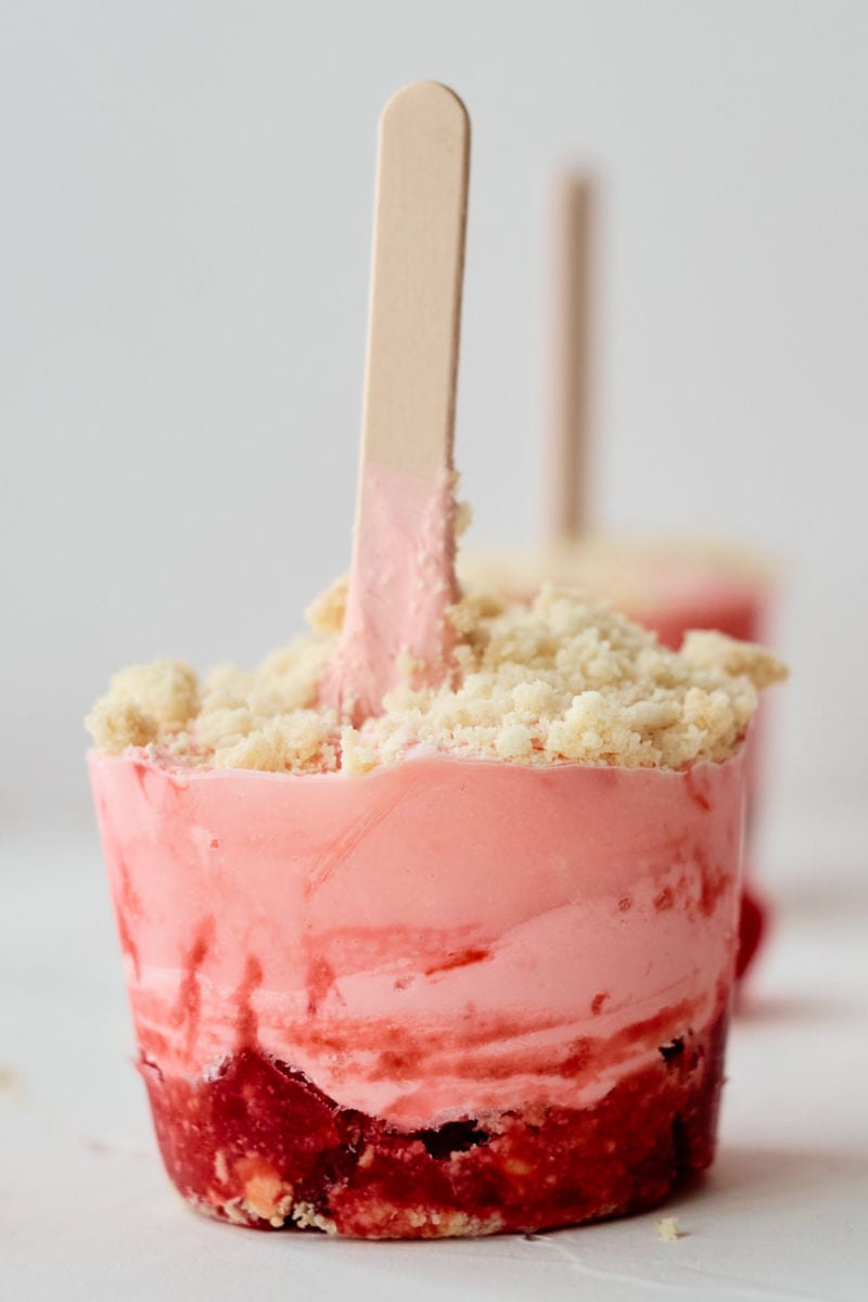 Raspberry Shortcake Popsicles Recipe #icepops #popsicles