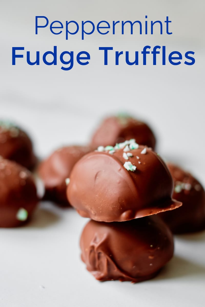 Peppermint Fudge Truffles Recipe #fudge #truffles