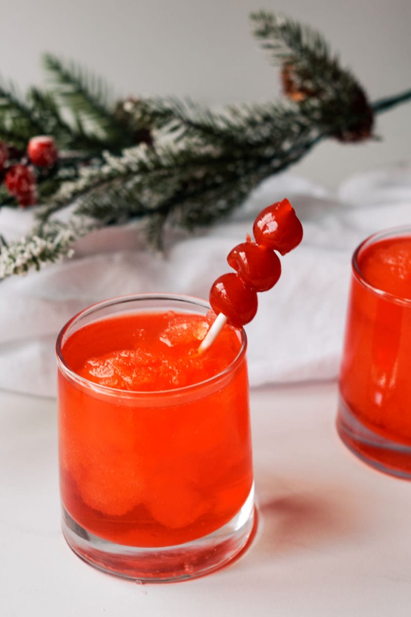 Ho Ho Holiday Cherry Slush Mocktail Recipe #mocktail #holidaymocktail