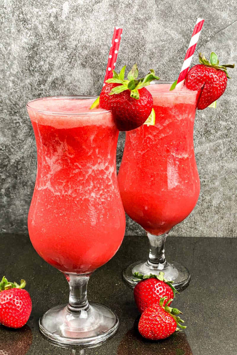 Monk Fruit Strawberry Daiquiri Recipe - Mama Likes To Cook