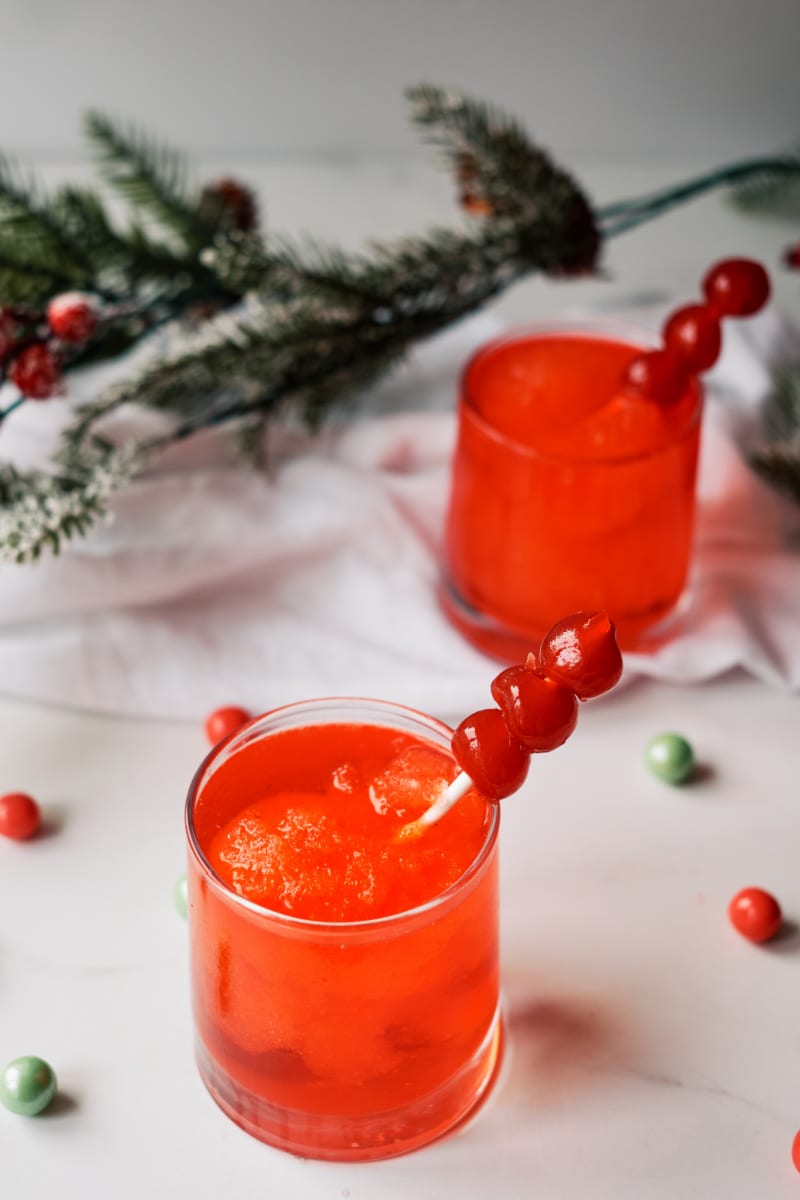 Ho Ho Holiday Cherry Slush Mocktail Recipe #mocktail #holidaymocktail