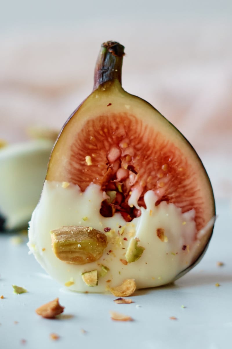 White Chocolate Dipped Figs Recipe with crushed pistachios