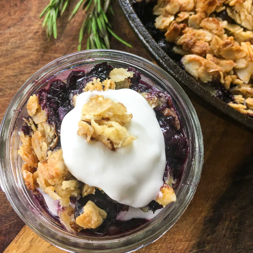 blueberry crisp