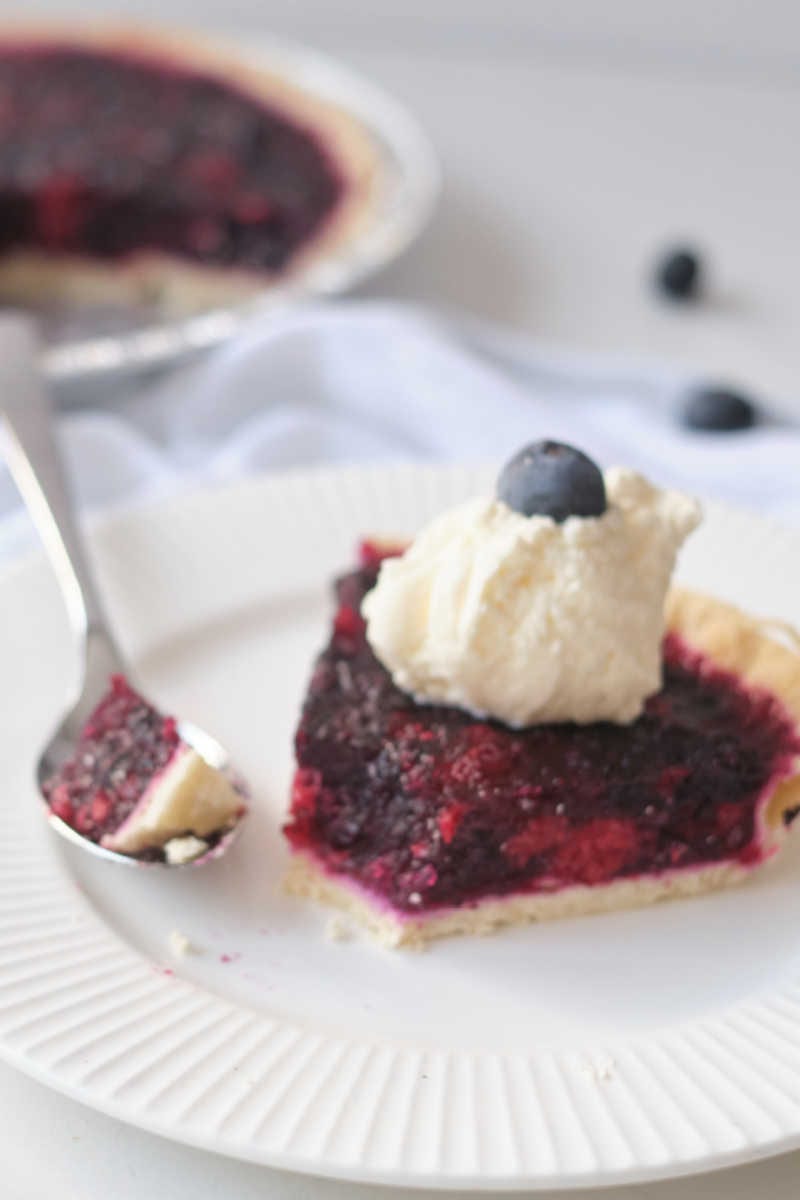 Enjoy a slice of this berry jello pie, which is made with real fruit and unflavored gelatin instead of Jell-O, artificial flavors, colors and sugar. 