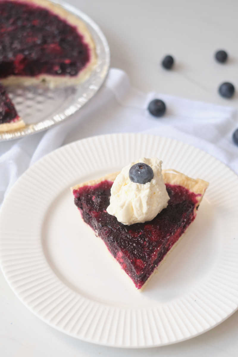 Enjoy a slice of this berry jello pie, which is made with real fruit and unflavored gelatin instead of Jell-O, artificial flavors, colors and sugar. 