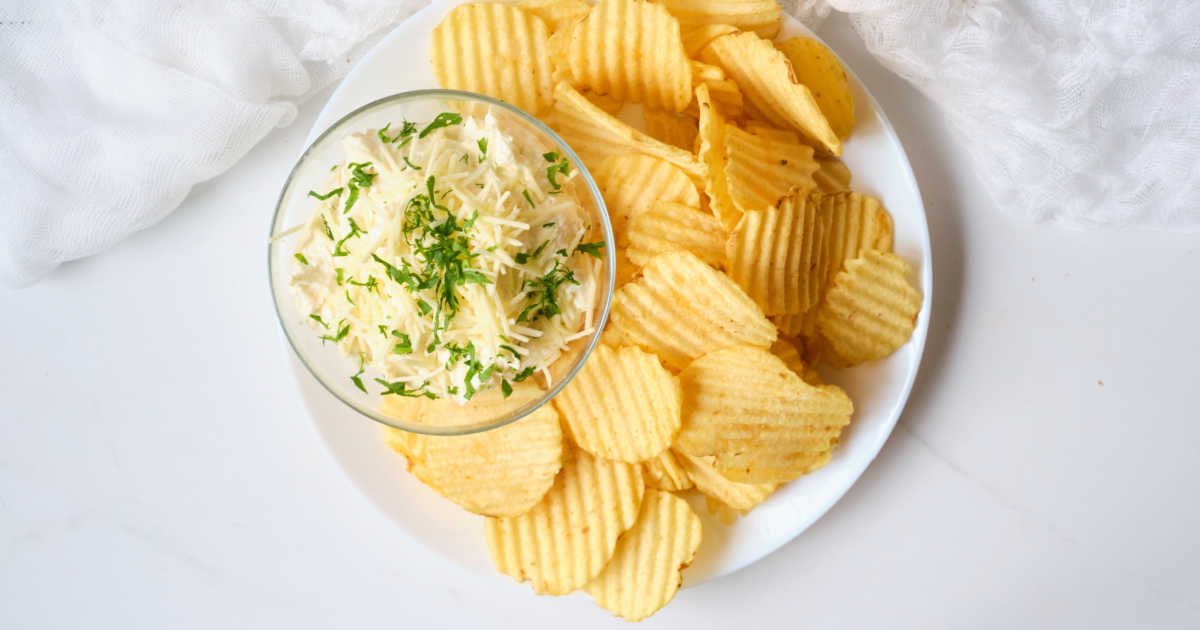 garlic parm chip dip.