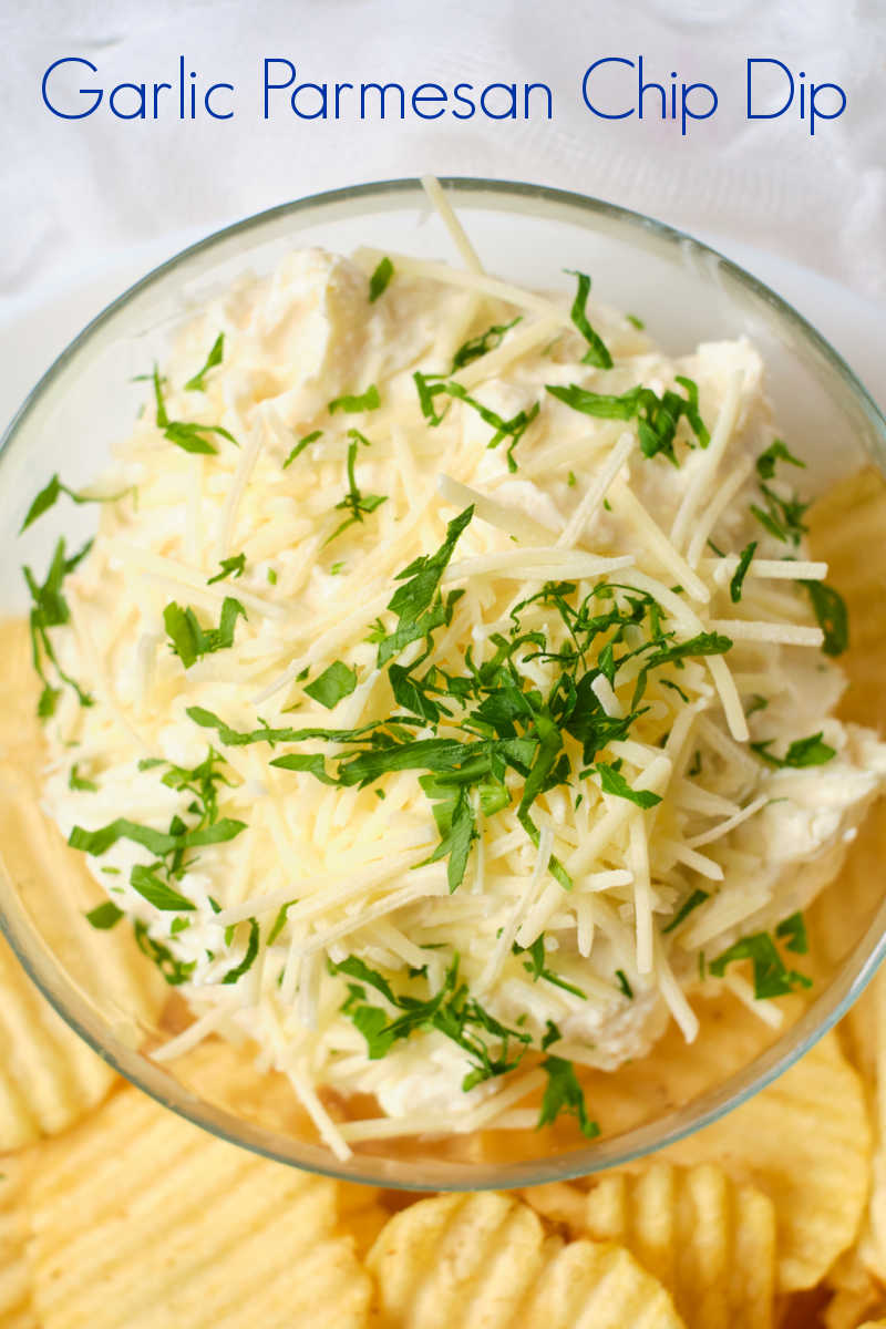 Enjoy this delicious garlic parmesan chip dip, when you are having a party, watching a movie with your family or just because.