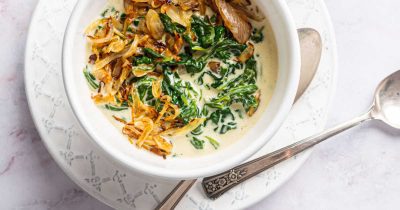 creamed spinach in bowl