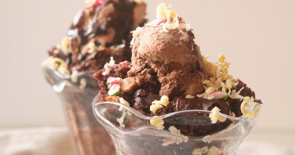 fudge elevated cake mix sundae