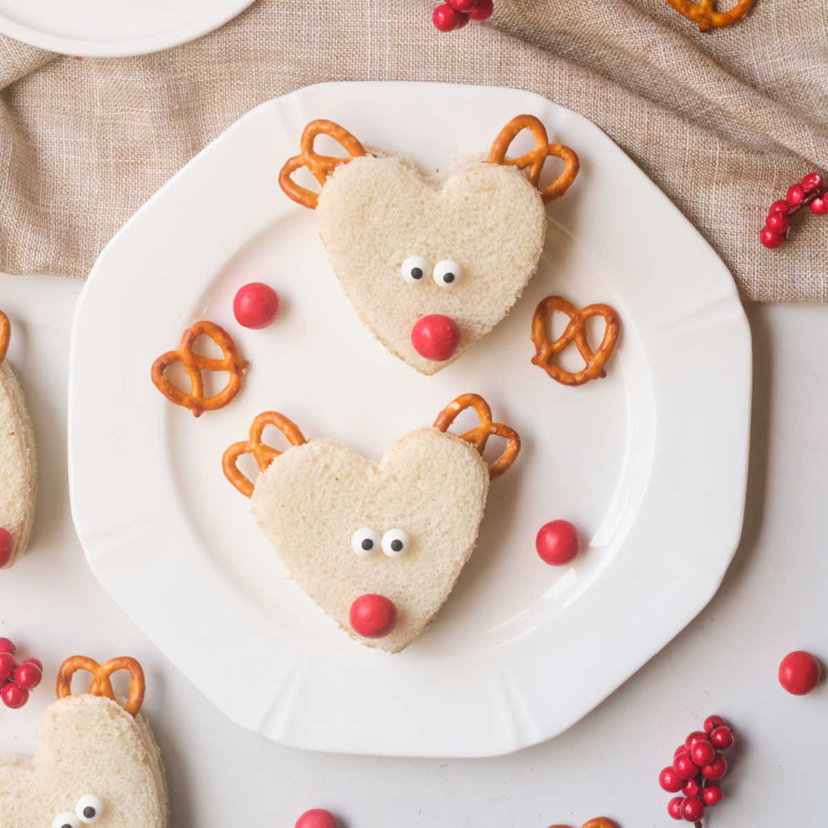 holiday reindeer sandwiches