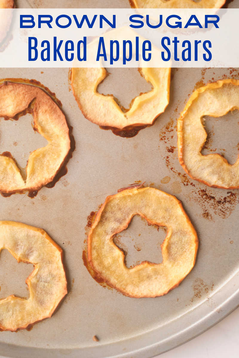 These baked apple stars are a fun way to serve apple slices and, of course, they taste delicious with a touch of sweet brown sugar. 