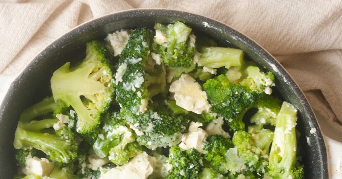 cheesy broccoli in baking dish