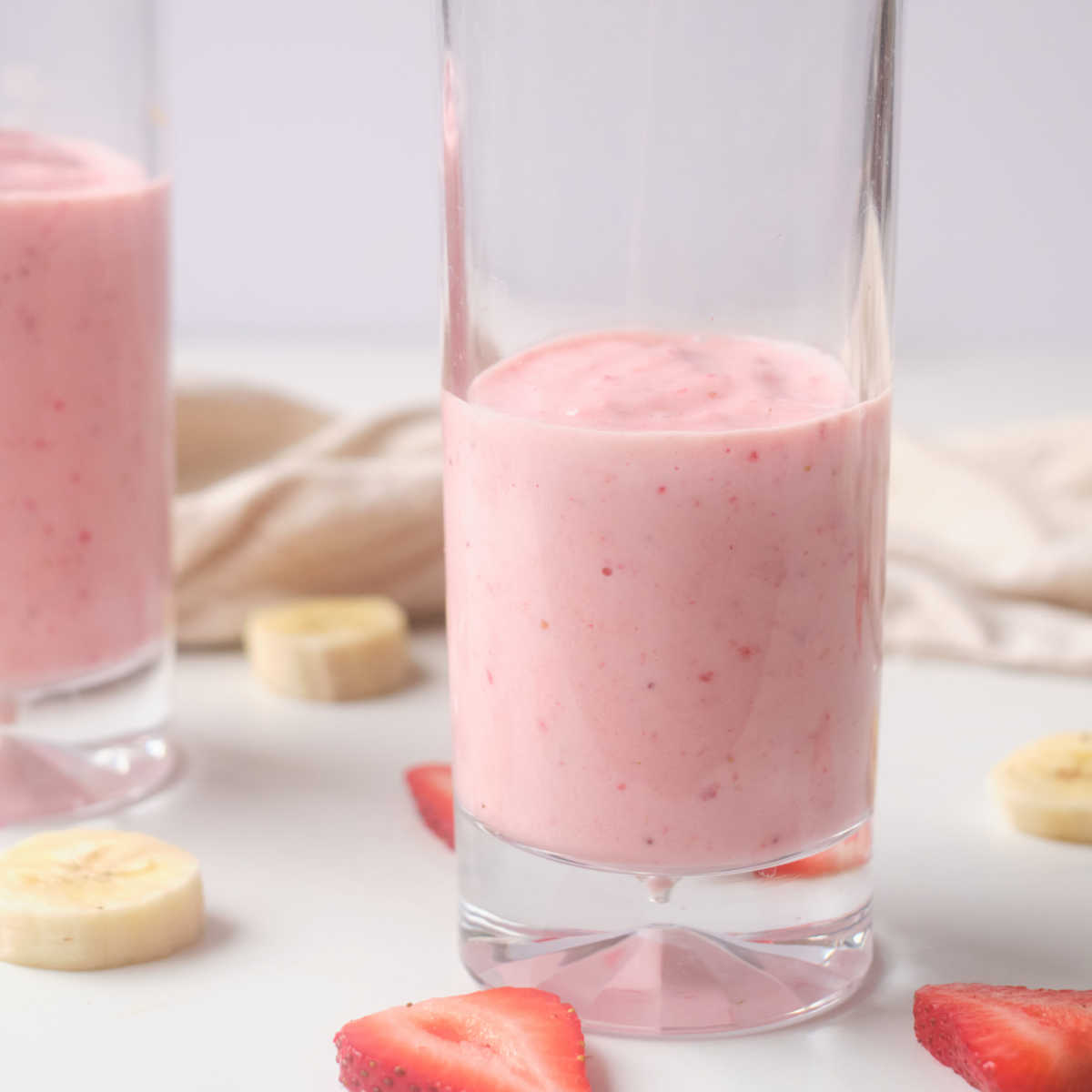 strawberry layer of protein smoothie