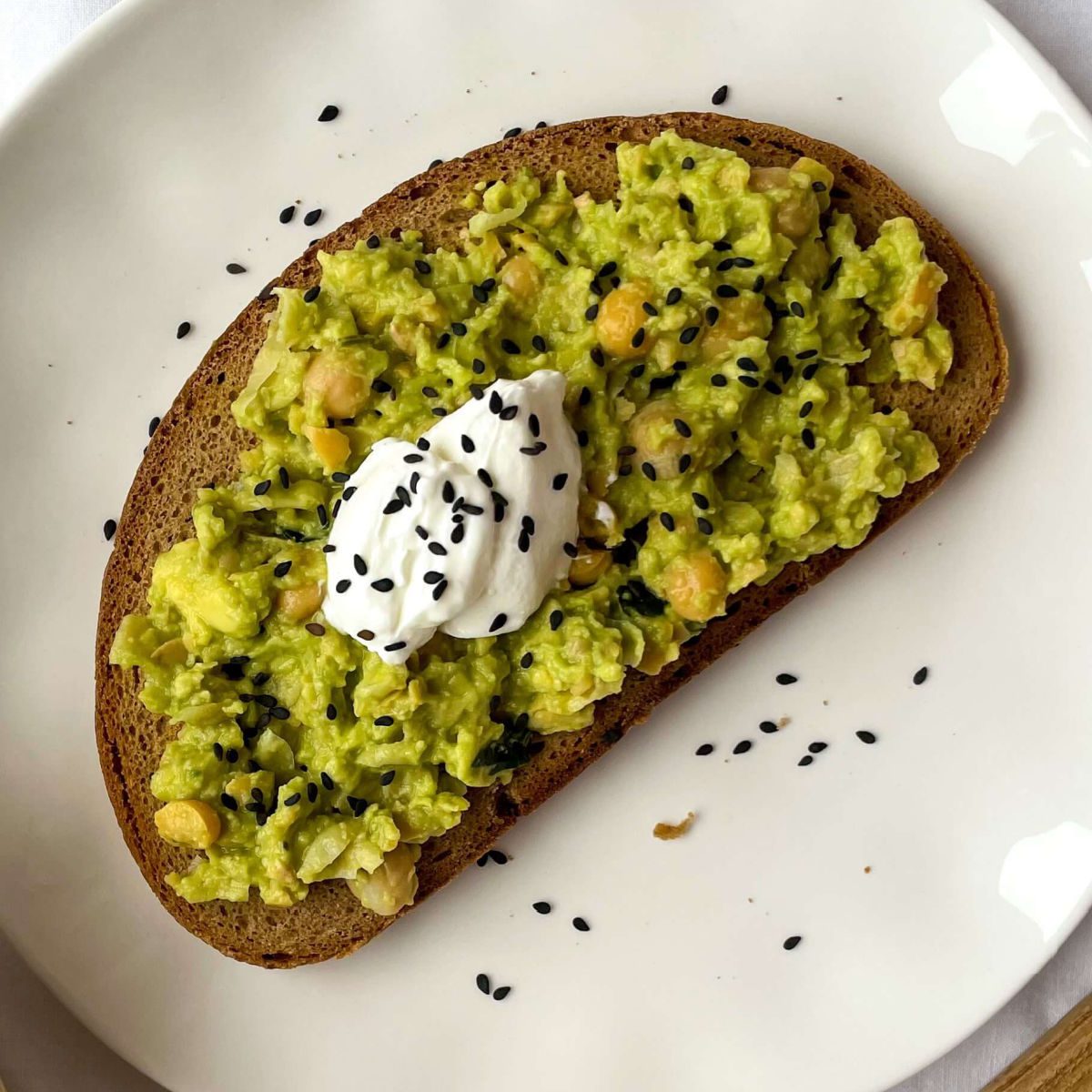 avocado chickpea guacamole toast