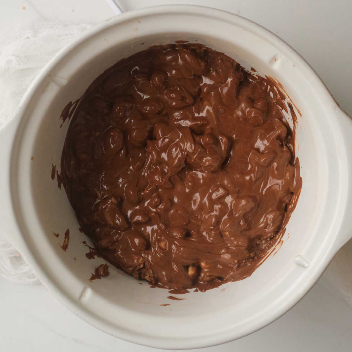 making no bake nut clusters in crock pot