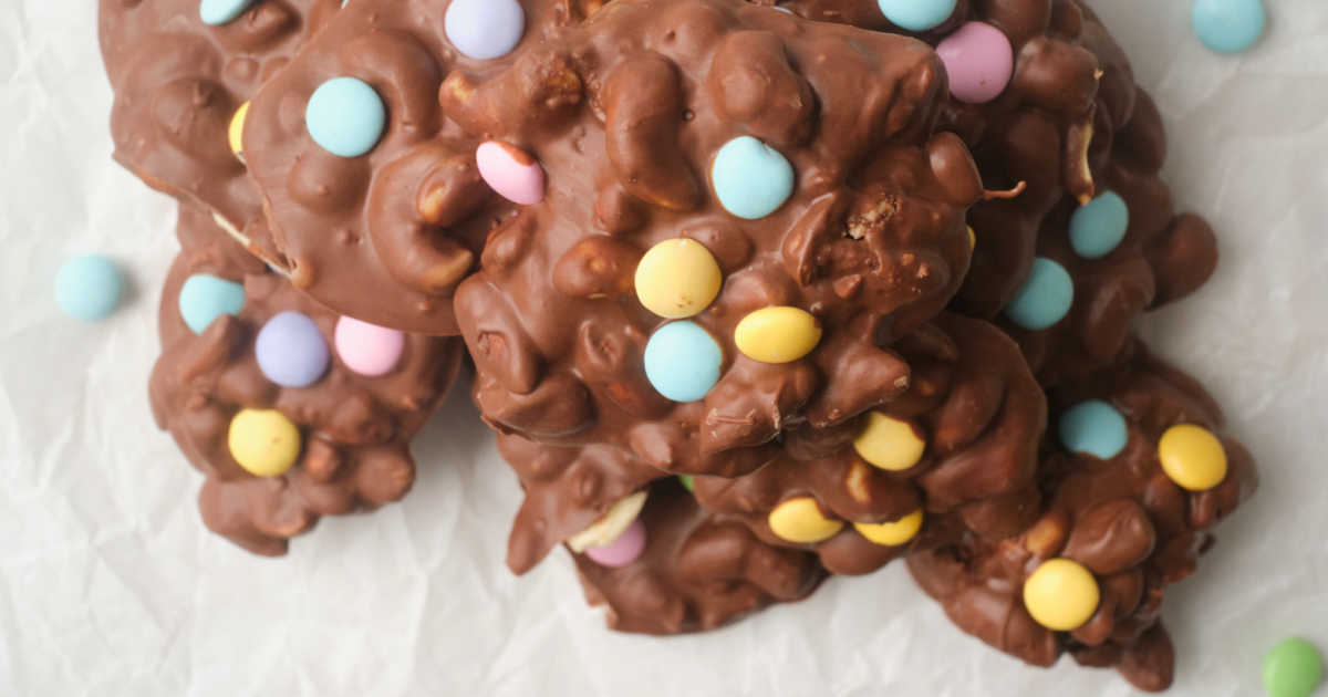 pile of easter nut clusters