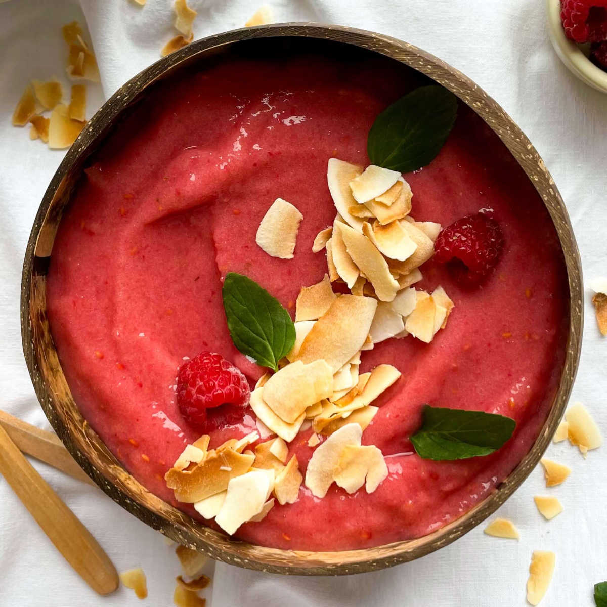 Vegan Raspberry Pineapple Smoothie Bowl Recipe - Mama Likes To Cook