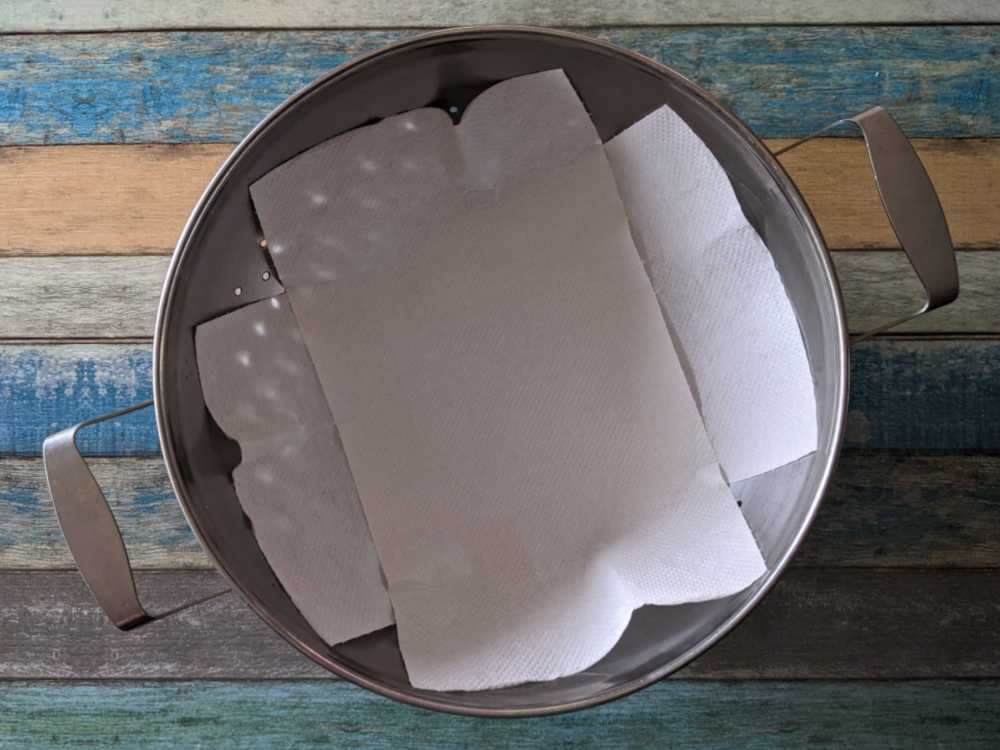 colander lined with paper towel