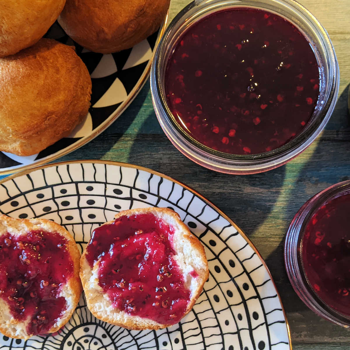 biscuit with tuna jam