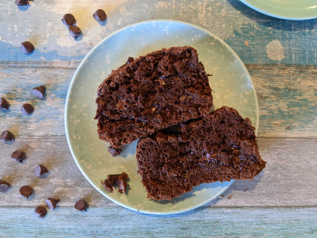 chocolate pumpkin bread slices