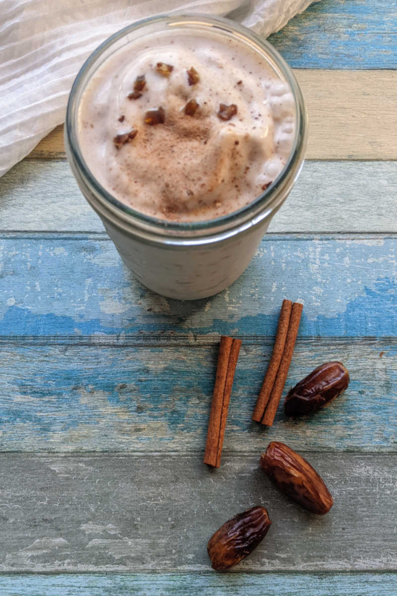 A vegan date shake is easy to make with dates, coconut milk and a touch of cinnamon, and, of course, it tastes absolutely amazing. 