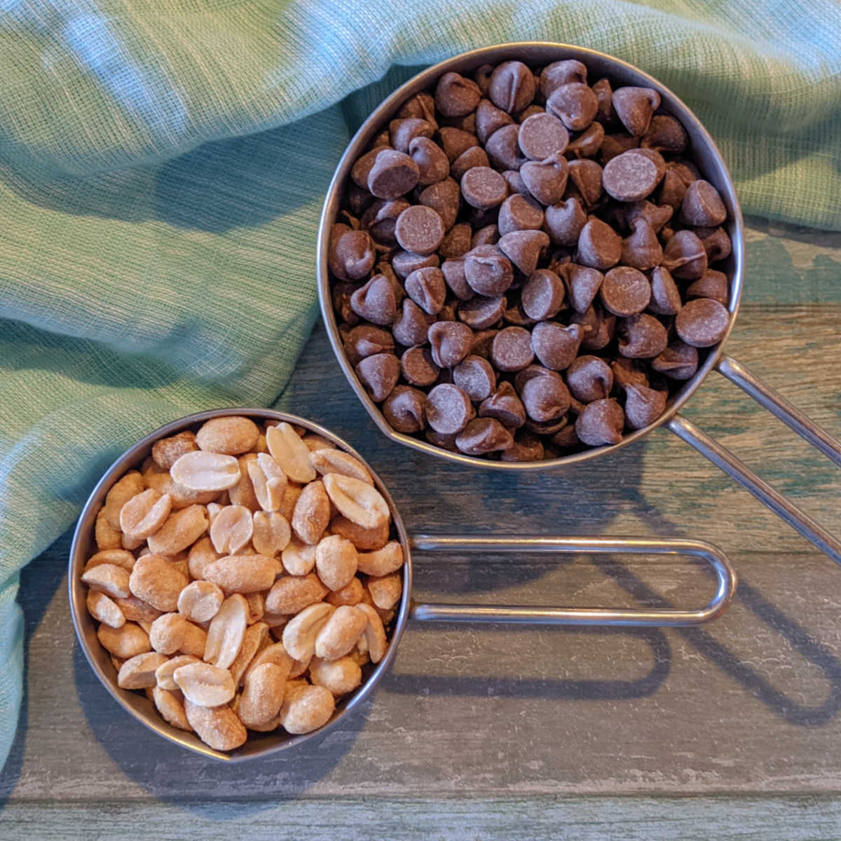 chocolate chips and dry roasted peanuts