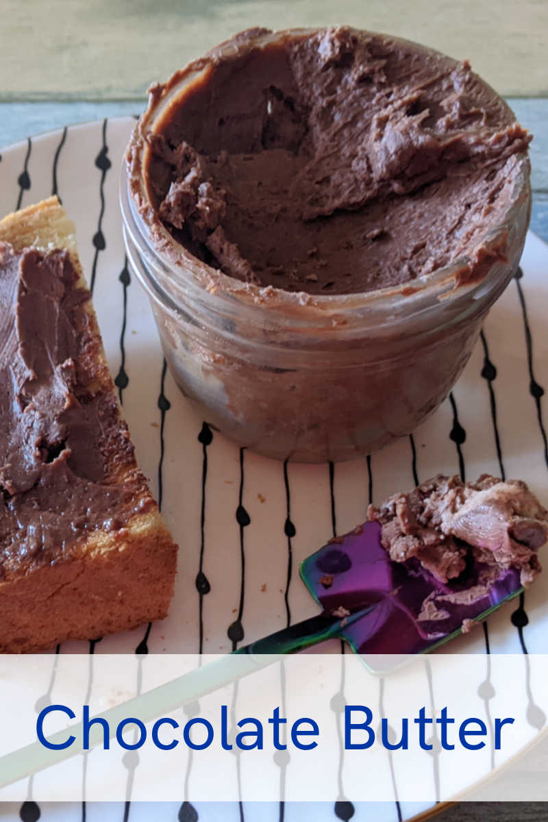 Butter is great, but homemade chocolate butter is a creamy and delicious way to elevate your toast, biscuits, croissants and more. 