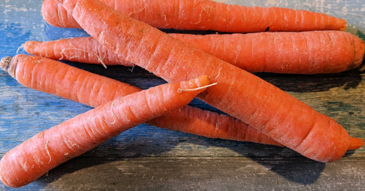 raw carrots