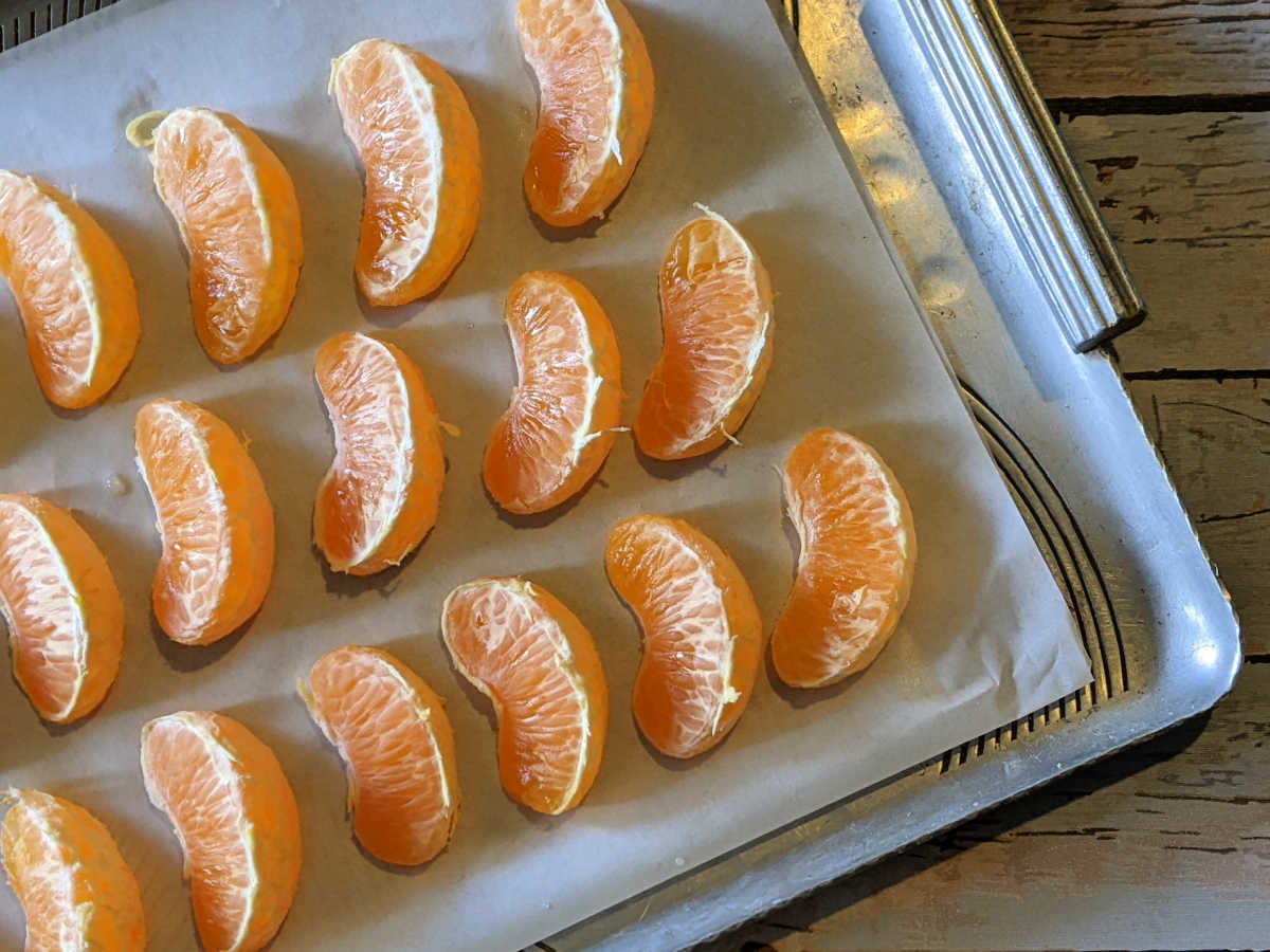 pixie tangerine sections on tray