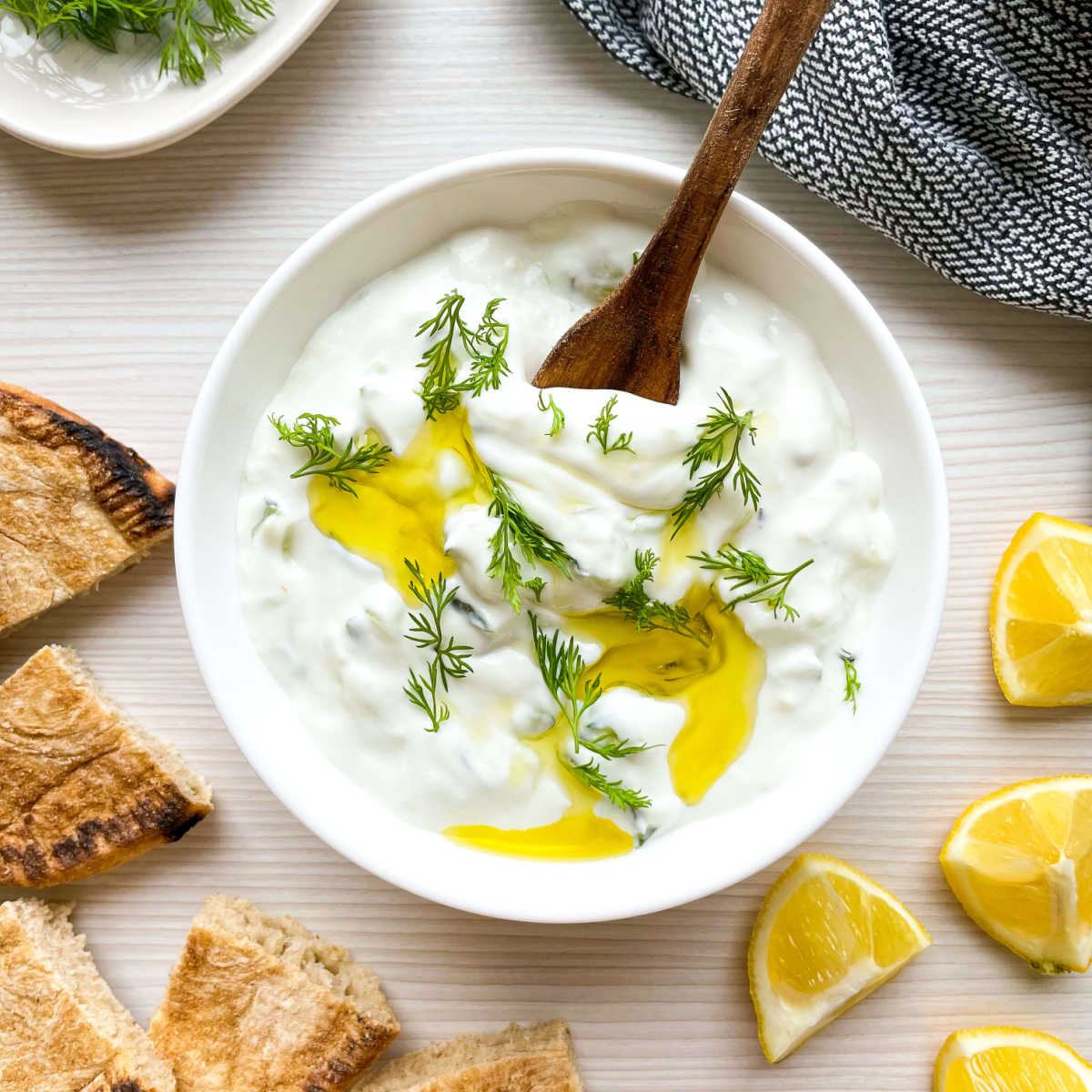 cucumber greek yogurt dip