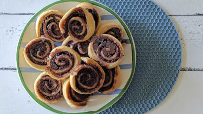 chocolate hazelnut pinwheel cookies