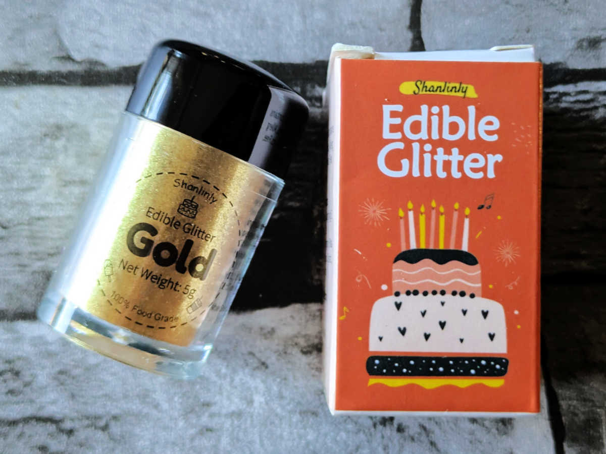 Gold Shanlinly Edible Glitter