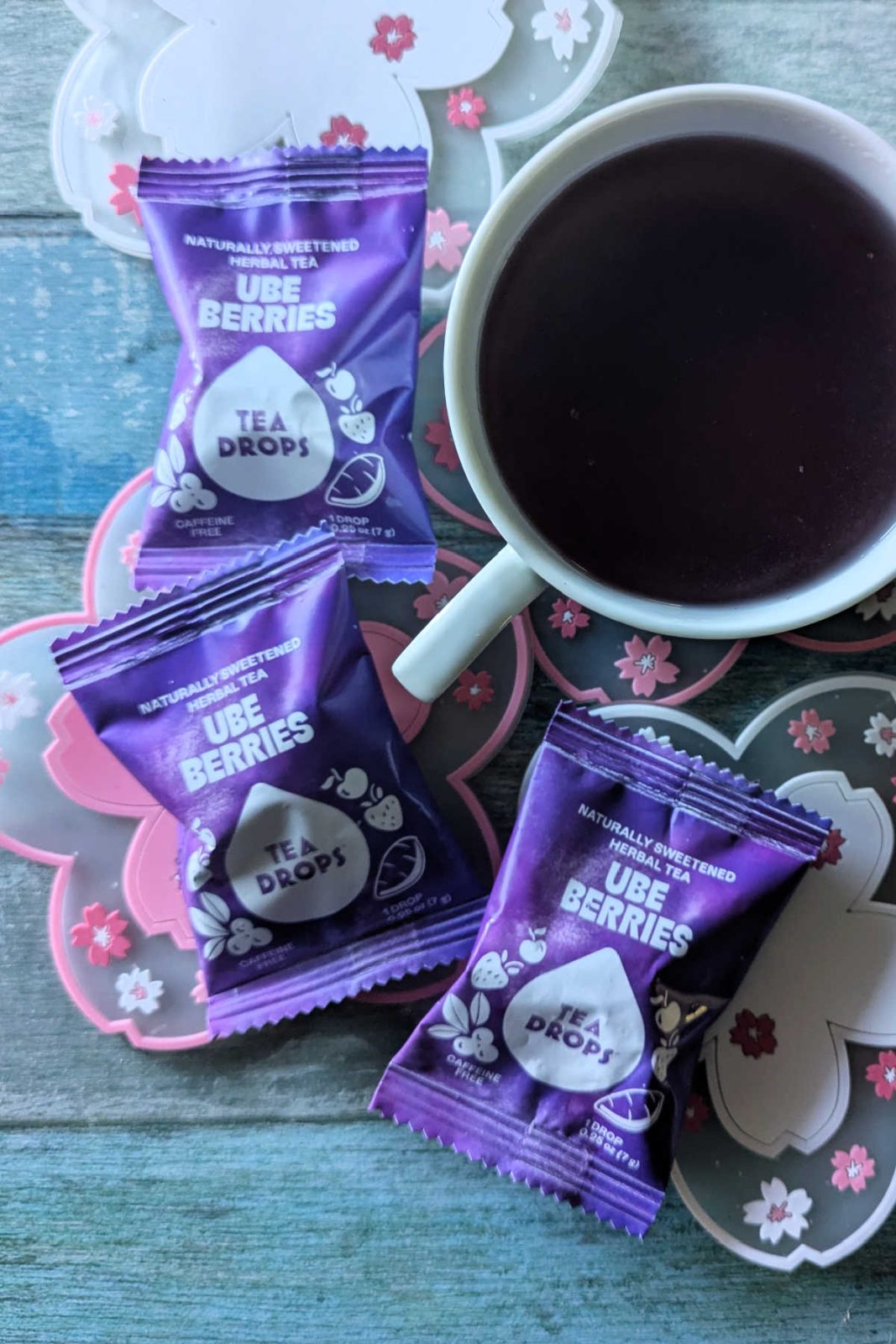 Ube Berries Tea Drops are a delicious, easy and fun way to make tea! They are flavorful and feature a pretty color. Simply drop, add water, and stir for hot tea, or easily prepare it as iced tea, a latte, or boba!