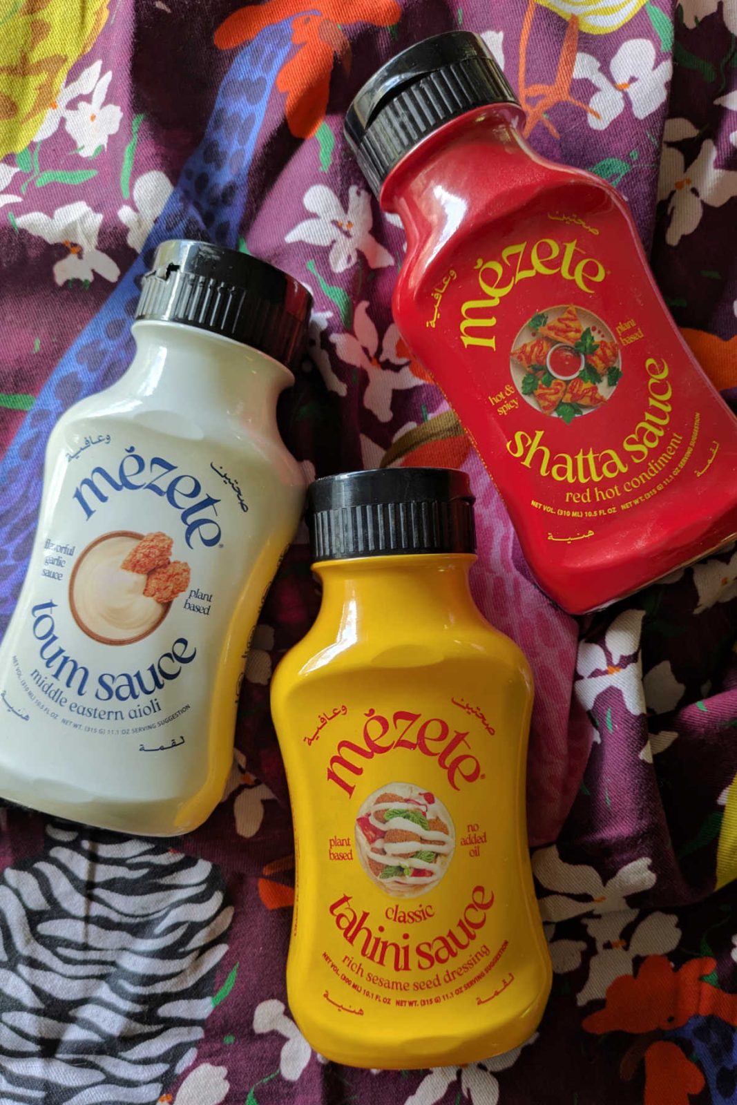 Mezete sauces bring authentic Middle Eastern flavors to your kitchen with Red Hot Sauce (Shatta), classic Tahini, and a very garlicky Toum. Made with good ingredients and packaged in convenient squeeze bottles, these delicious sauces are a must for flavor fans! 🧄