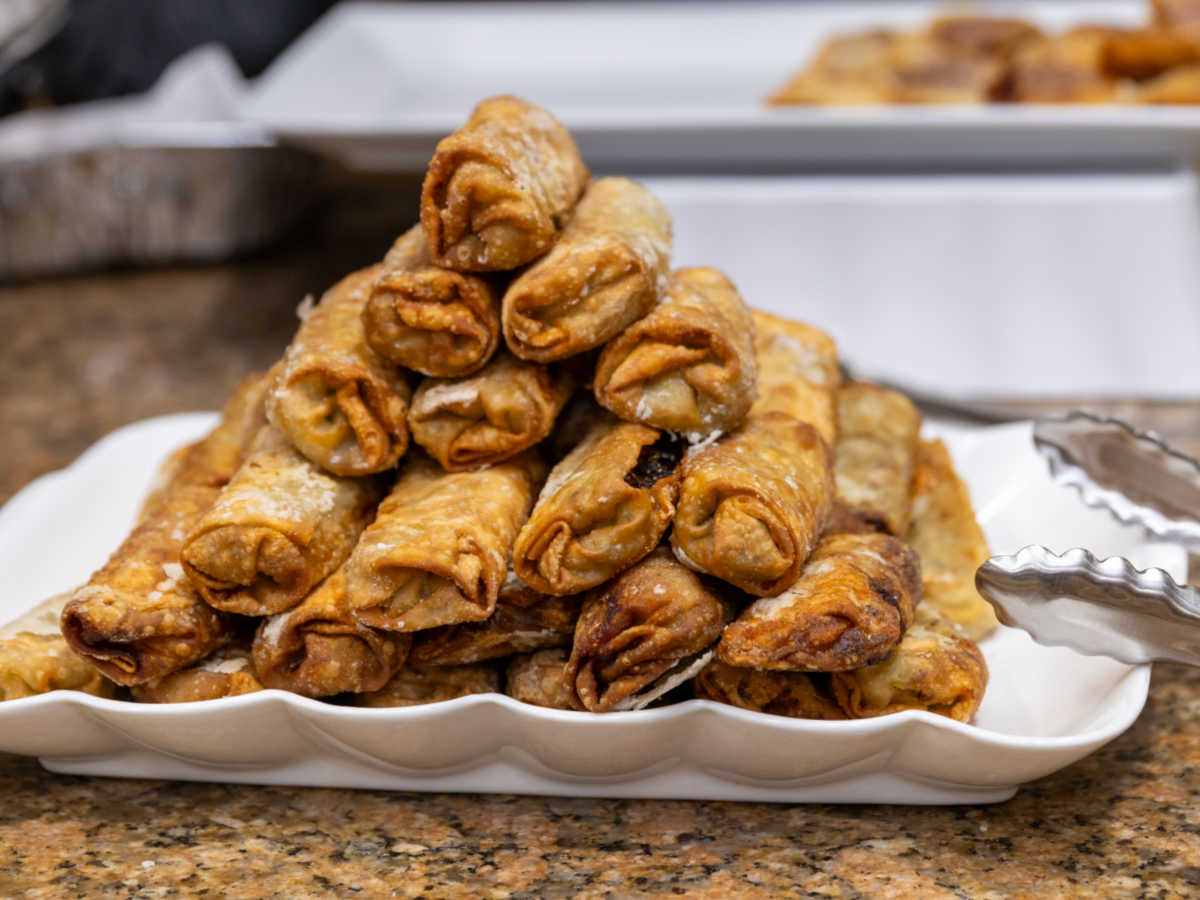 egg rolls for lunar new year