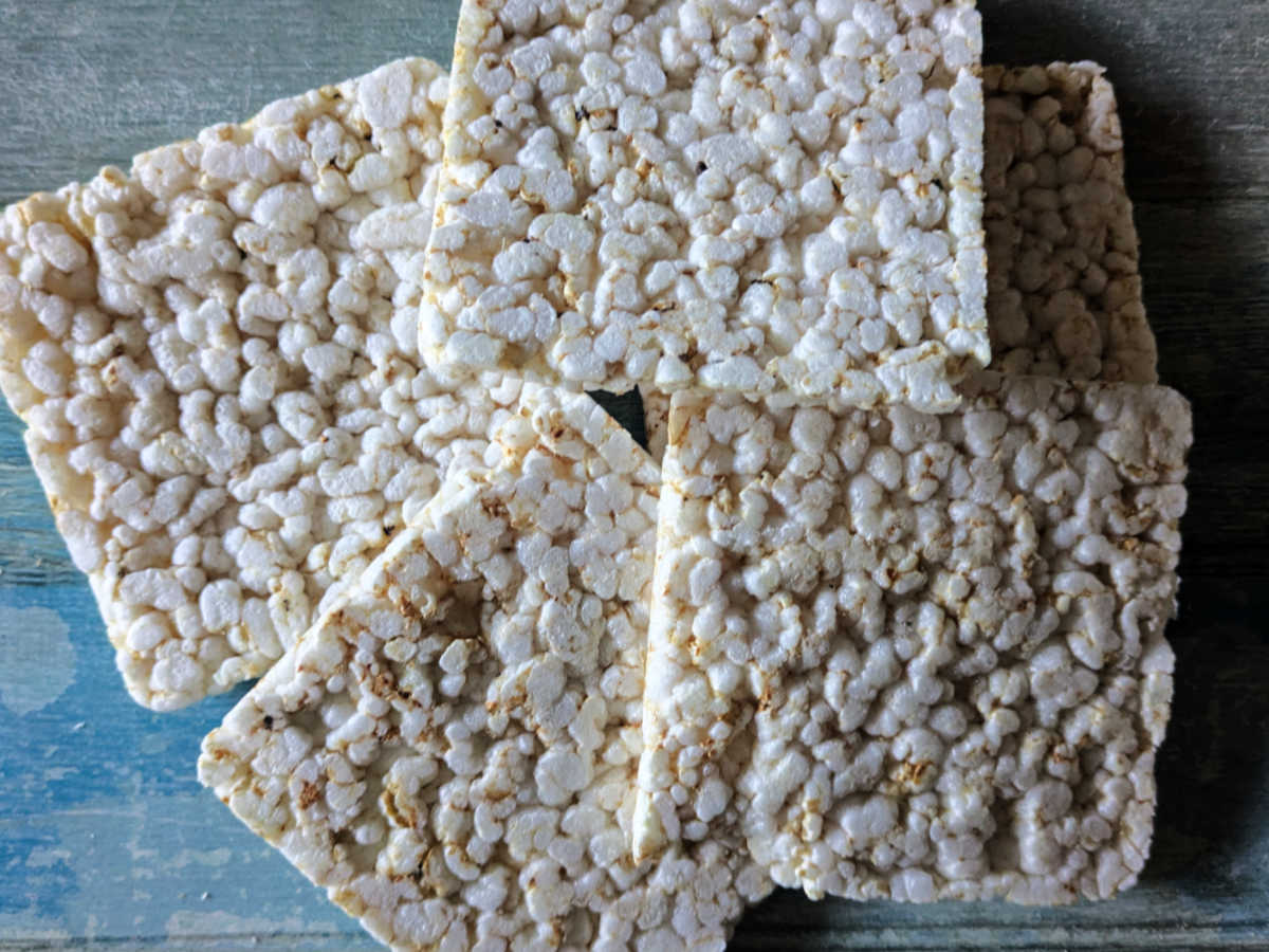thin rice cakes