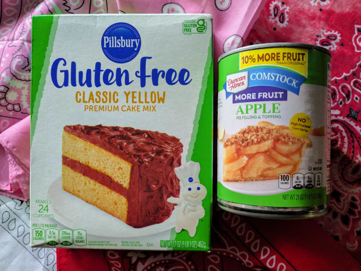 yellow cake mix and apple pie filling