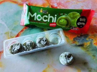 matcha royal family mochi