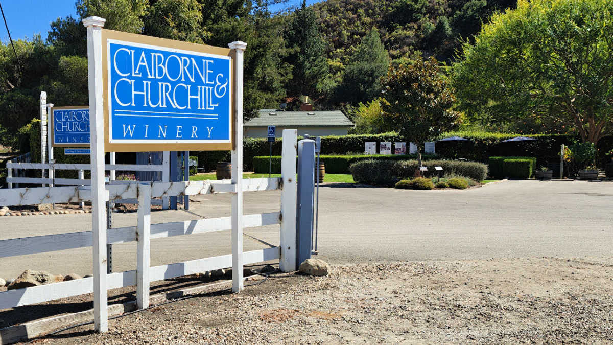 entrance to claiborne churchill winery san luis obispo